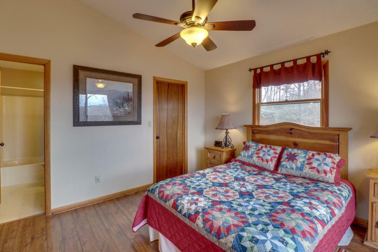 3 Bed 3 Bath Vacation Home In Sylva Exterior photo